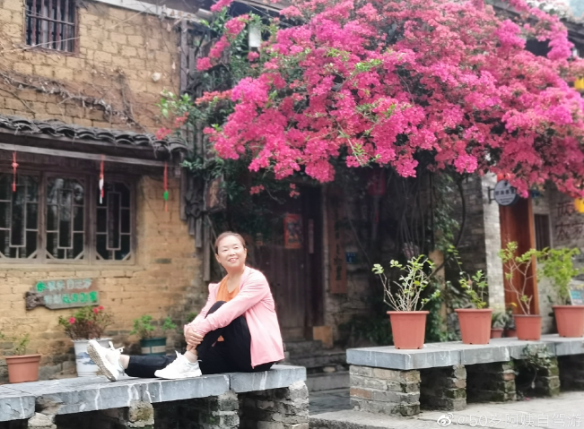 生如逆旅，一車以航：自駕游100多個城市 后半生為自己而活 58歲阿姨的逐夢之旅