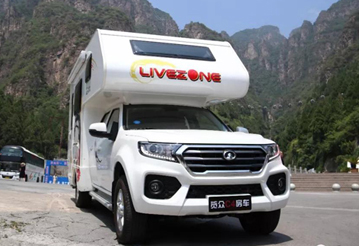 超大床還是國六汽油四驅(qū)房車，選它沒錯(cuò)